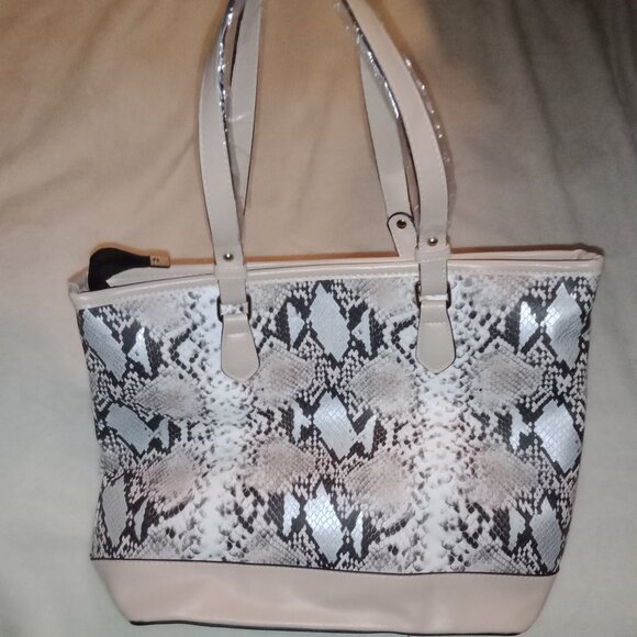 Snake Pattern/Textured Purse & Wallet Lot/Set - Picture 4 of 10